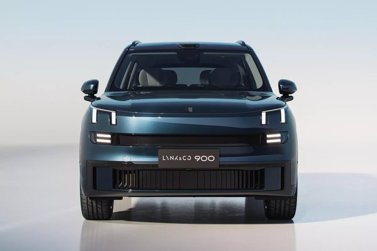 Lynk &amp; Co 009 ra mắt: SUV to hơn Explorer, 2 màn hình 6K 30 inch, mạnh ngang siêu xe- Ảnh 3.