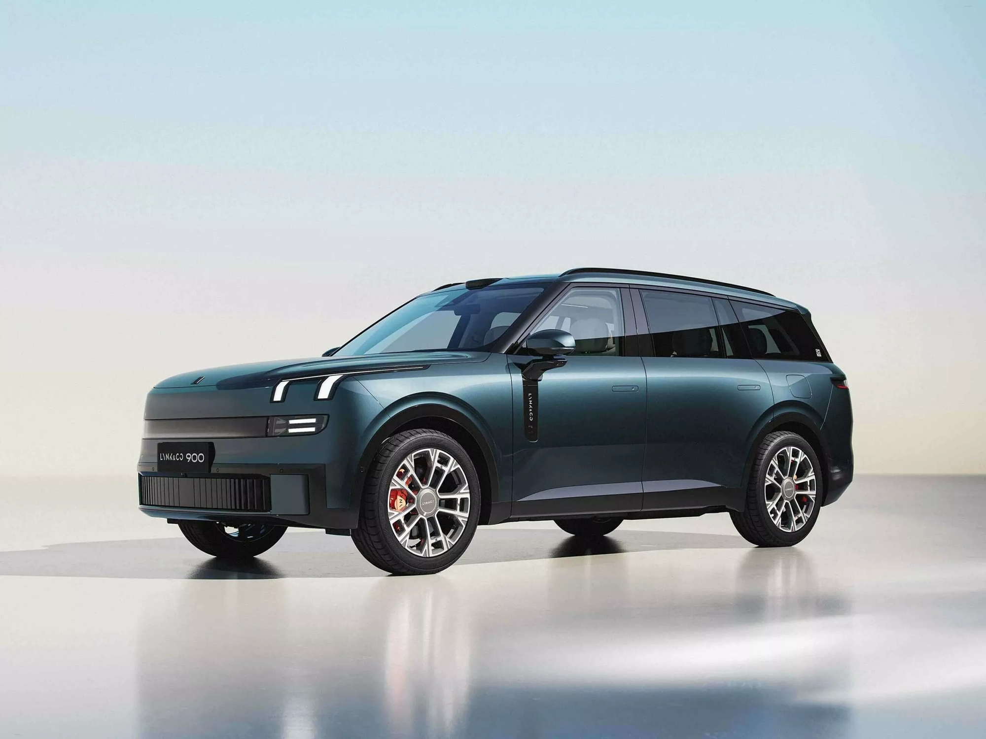Lynk &amp; Co 009 ra mắt: SUV to hơn Explorer, 2 màn hình 6K 30 inch, mạnh ngang siêu xe- Ảnh 4.