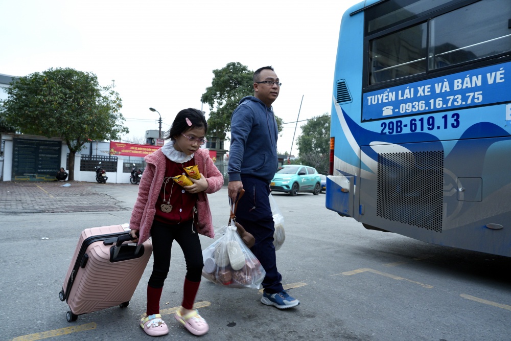Hà Nội: Người dân tạm biệt Thủ đô, về quê đón Tết Hà Nội: Người dân tạm biệt Thủ đô, về quê đón Tết