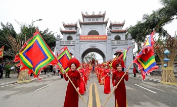 Thủ tướng yêu cầu thực hiện nếp sống văn minh, an toàn, tiết kiệm trong Lễ hội Xuân 2025