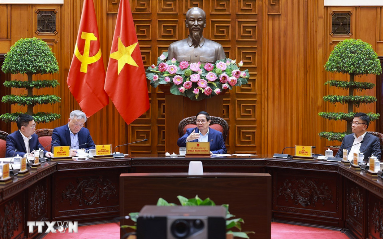Thủ tướng Phạm Minh Chính chủ trì cuộc họp về việc Hoa Kỳ áp thuế đối ứng lên hàng Việt Nam
