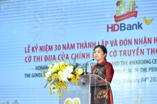 ky niem 30 nam hoat dong ngay hoi lon cua can bo nhan vien hdbank 96885