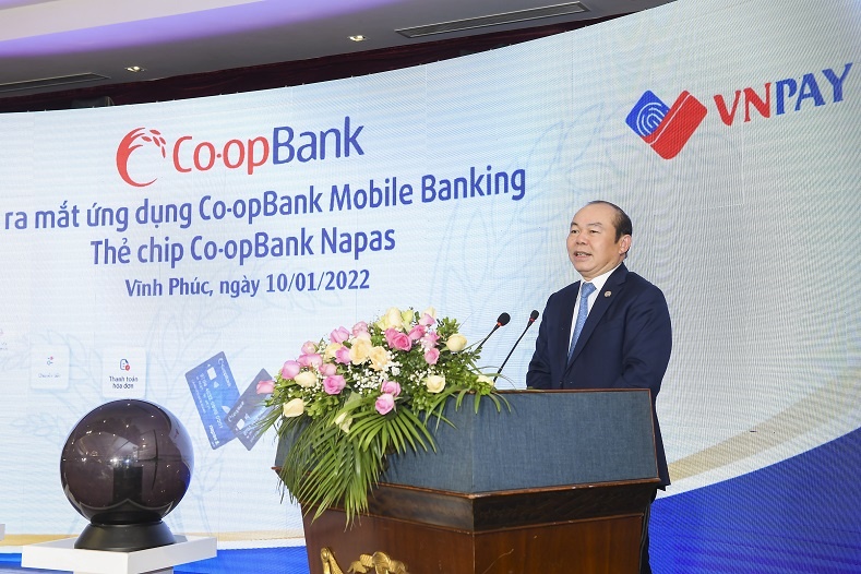 ra mat ung dung ngan hang so co opbank va the chip co opbank napas
