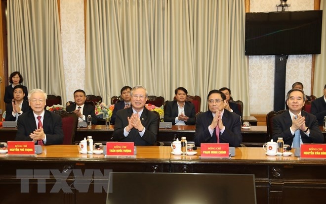 tong bi thu chu tich nuoc nguyen phu trong trao quyet dinh phan cong uy vien bo chinh tri