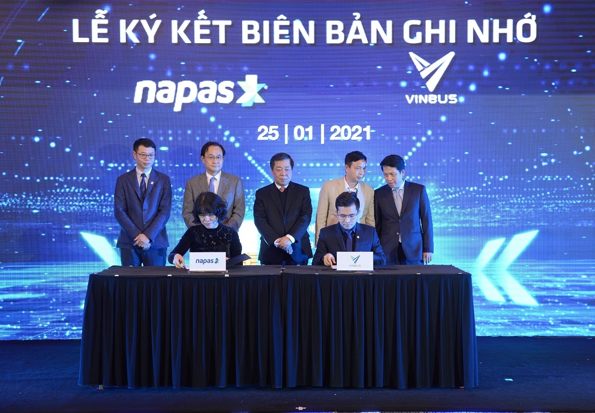 vinbus va napas ky thoa thuan hop tac thanh toan ve dien tu