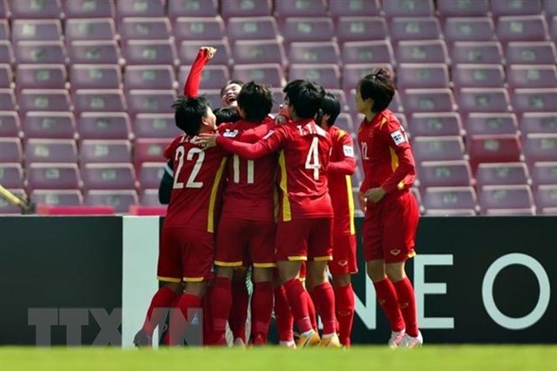 chu tich nuoc de nghi khen thuong tuyen nu da gianh quyen du world cup