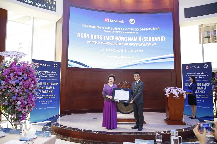 hon 12 ty co phieu seabank chinh thuc giao dich tren san chung khoan