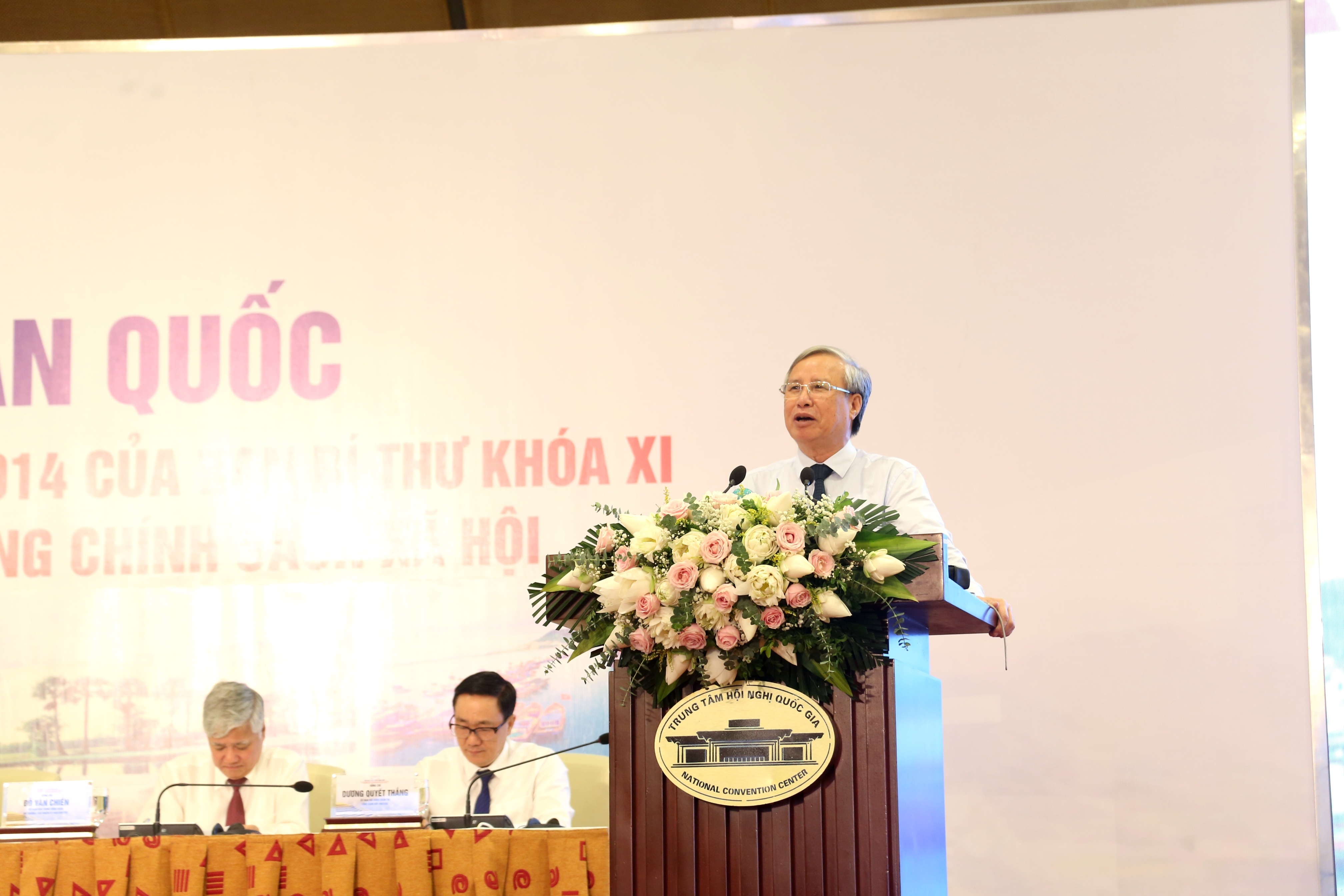 hoi nghi so ket 5 nam thuc hien chi thi so 40 cttw chu truong dung dan sang tao va nhan van