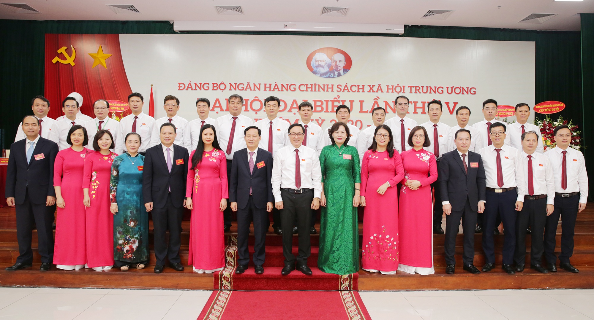 xay dung dang bo vung manh khong ngung doi moi mo rong tin dung chinh sach xa hoi