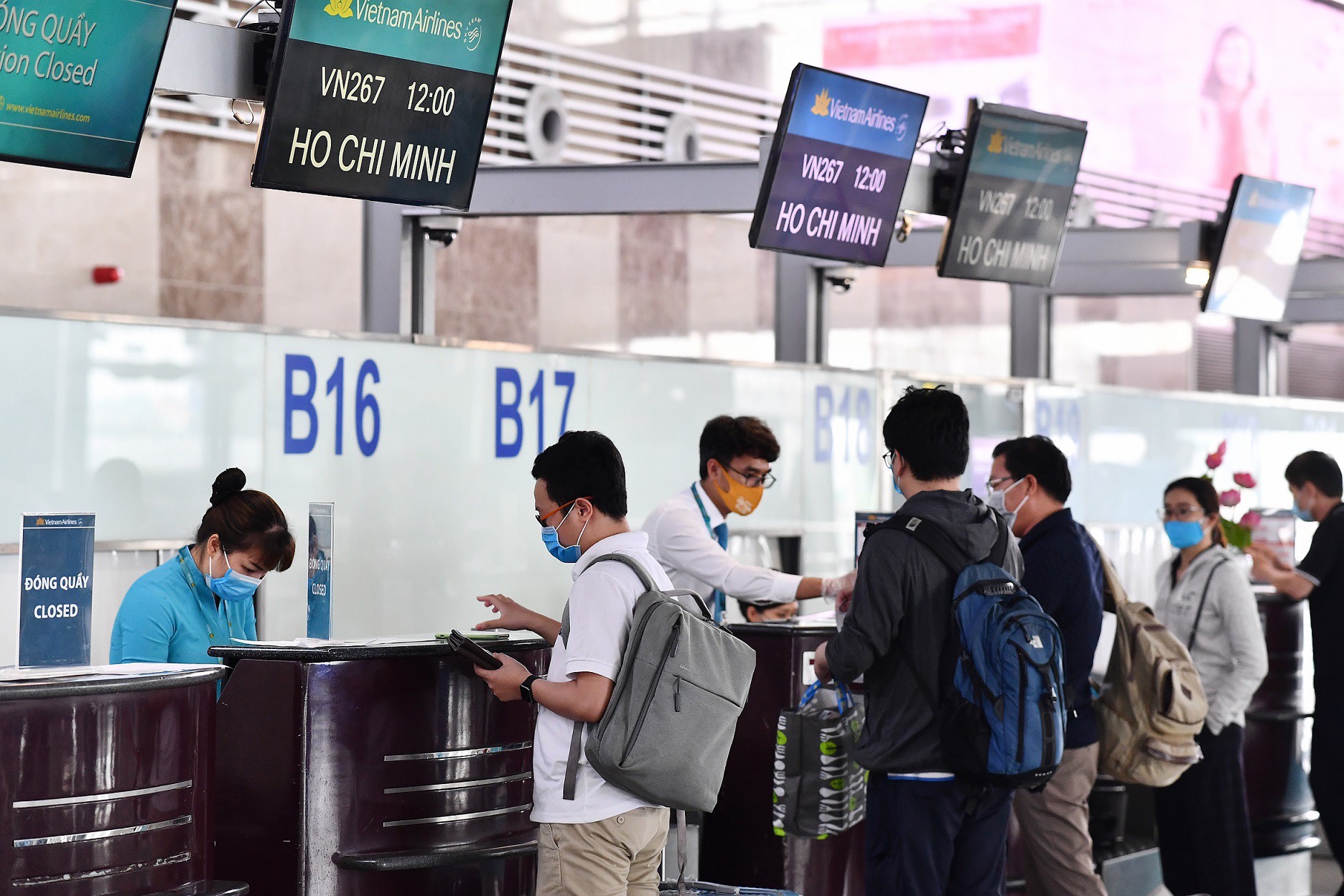 cuc hang khong viet nam dung viec mo ban ve tren cac duong bay noi dia