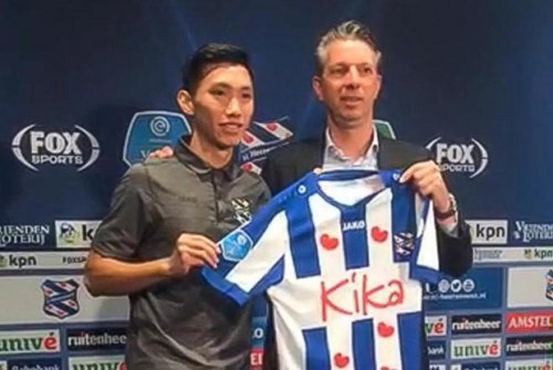 Đoàn Văn Hậu chính thức gia nhập SC Heerenveen, khoác áo số 15