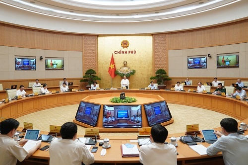 Thủ tướng: Phải kích thích kinh tế mạnh mẽ, cả phía cung và cầu