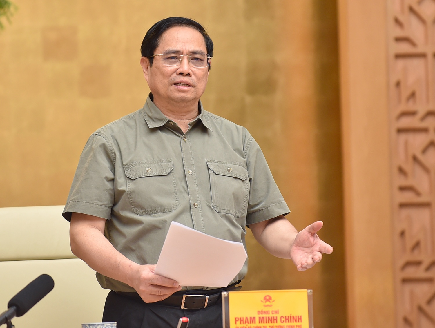 mot dong phong dich hieu qua thi khong mat hang trieu dong chong dich