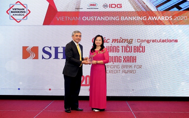 shb duoc vinh danh 2 giai thuong ngan hang viet nam tieu bieu 2020