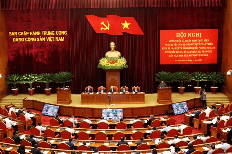 day manh phat trien kinh te xa hoi bao dam quoc phong an ninh vung bac trung bo va duyen hai trung bo