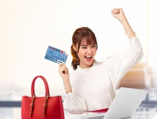 Ngân hàng “ghi điểm” với khách qua thẻ ATM nội địa