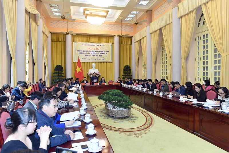 cong bo lenh cua chu tich nuoc ve luat phong chong rua tien
