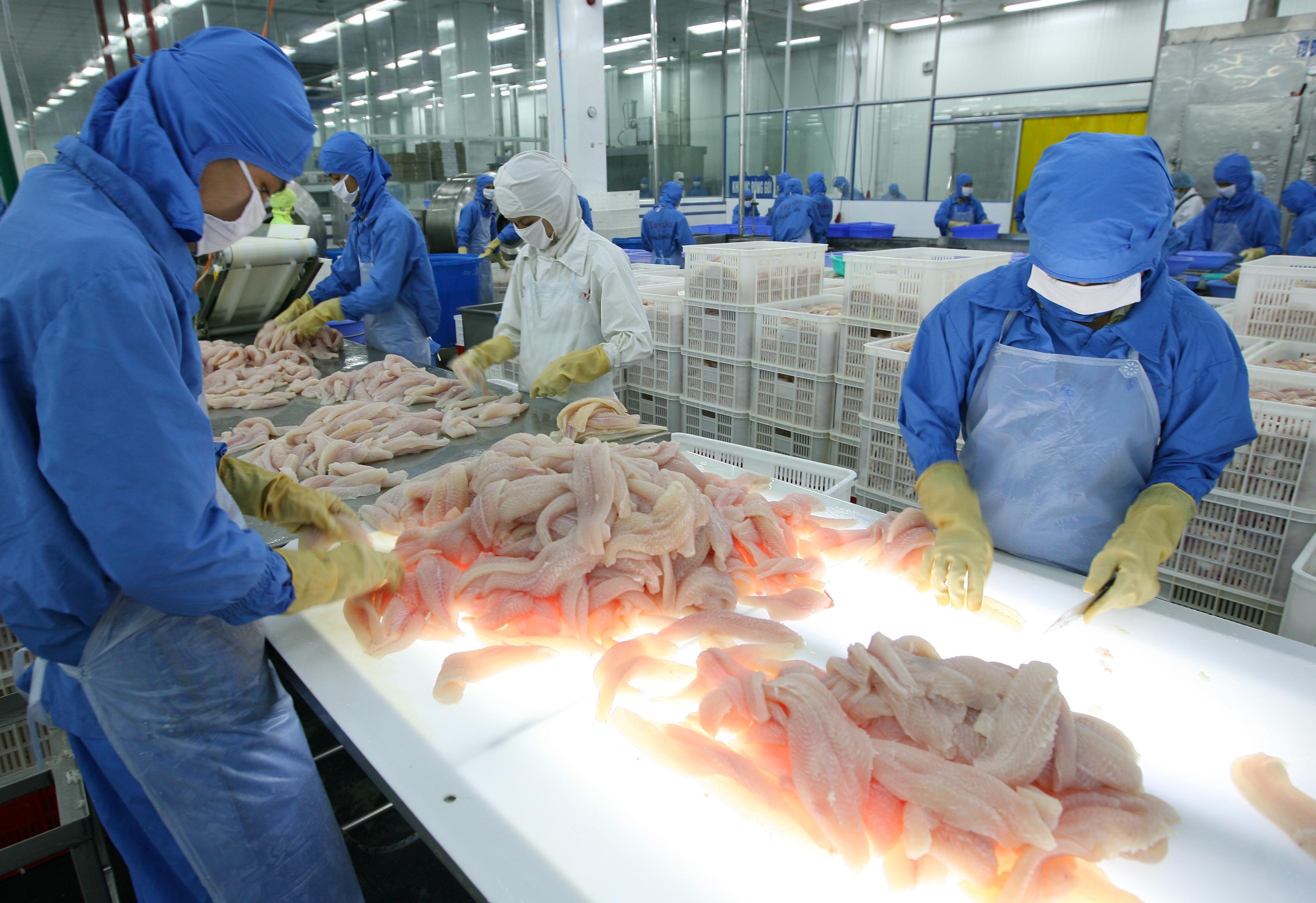 uob nang du bao tang truong gdp len 7