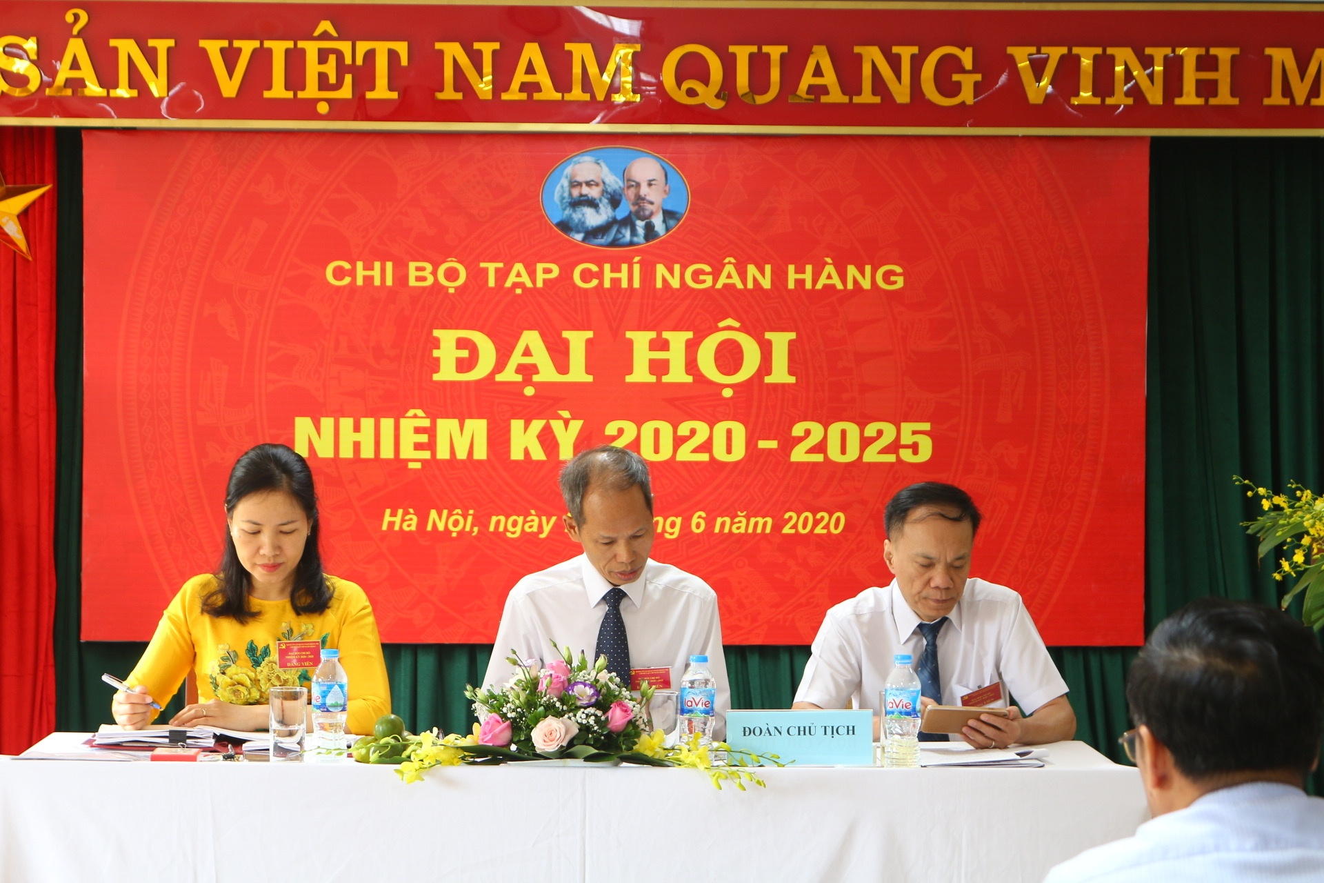 dai hoi chi bo tap chi ngan hang nhiem ky 2020 2025