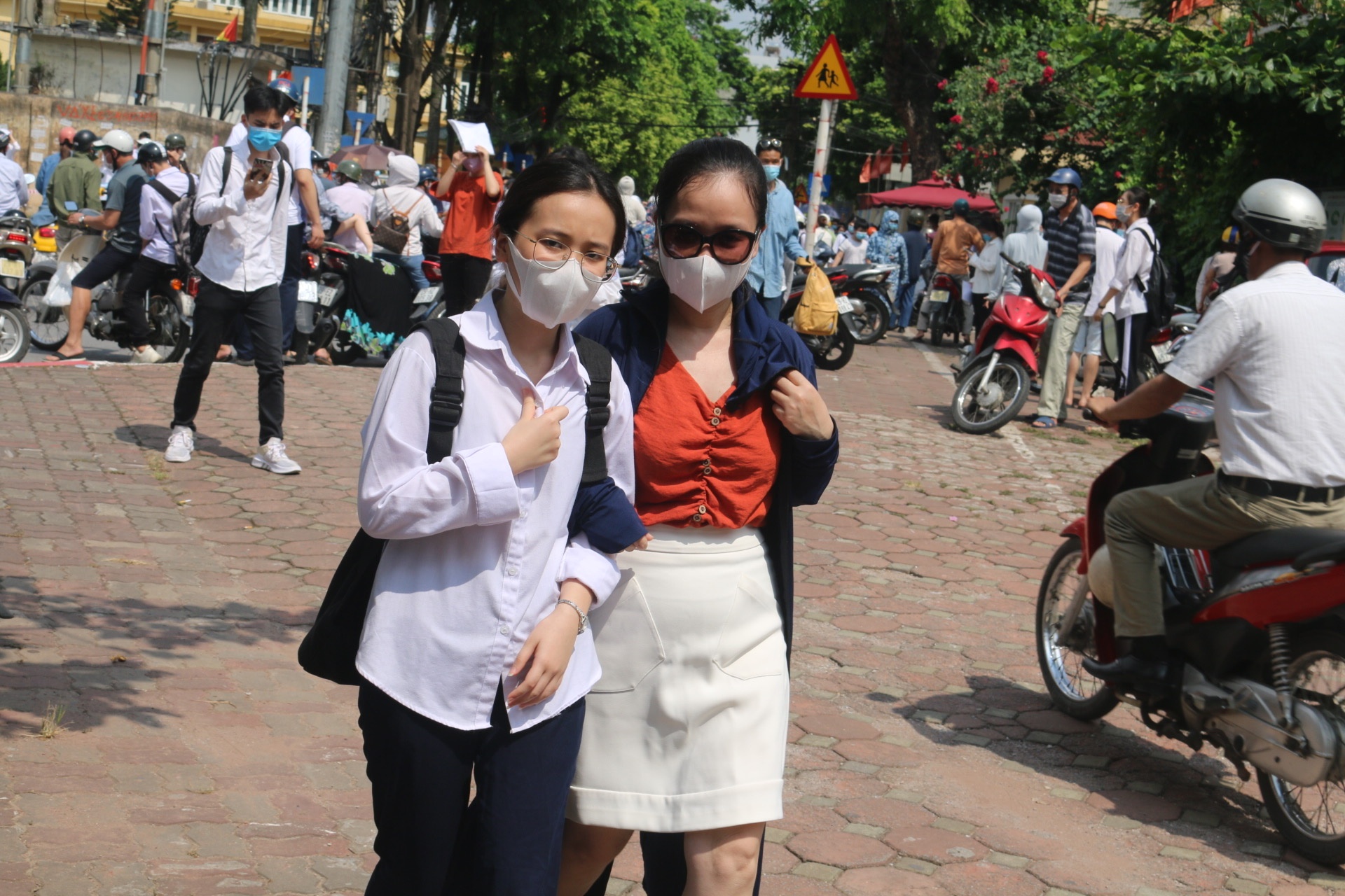 si tu ca nuoc vuot buoi thi tot nghiep thpt quoc gia 2021 dau tien