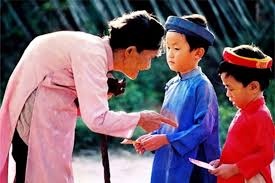 tan man tien mung tuoi