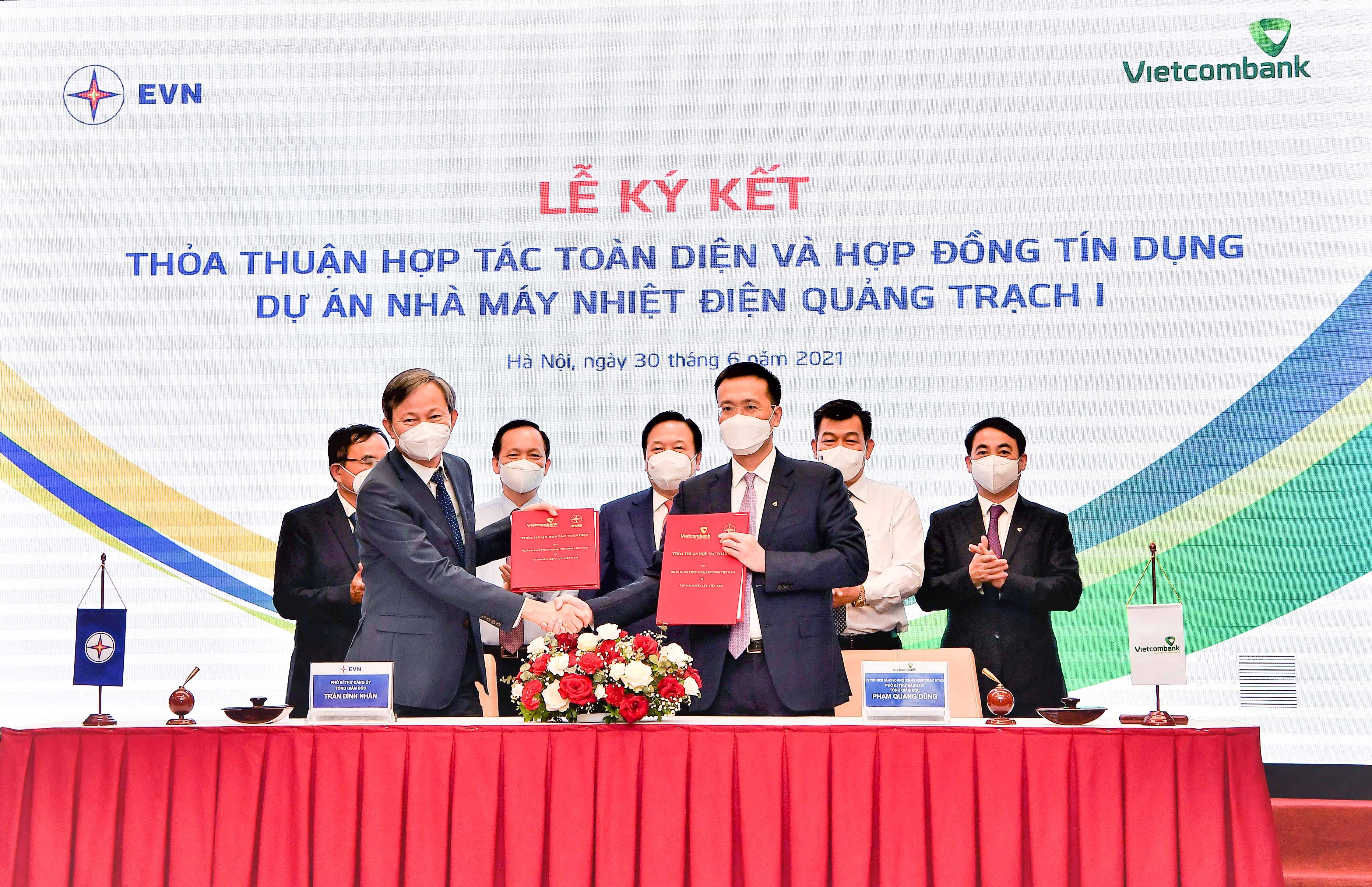 vietcombank ky hop dong tin dung tai tro du an nha may nhiet dien quang trach 1