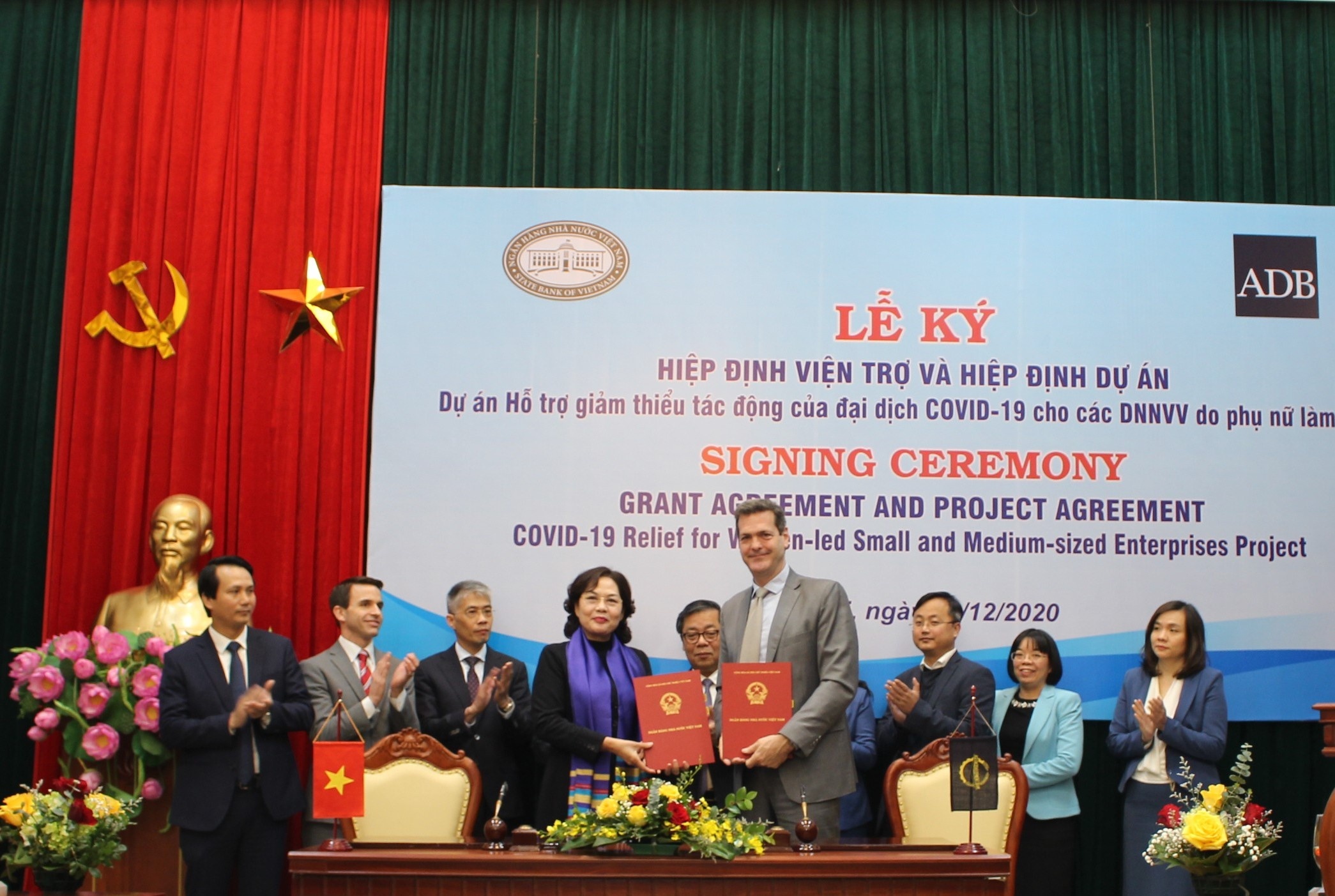 ky ket hiep dinh vien tro du an ho tro giam thieu tac dong cua dai dich covid 19 cho cac dnnvv do phu nu lam chu