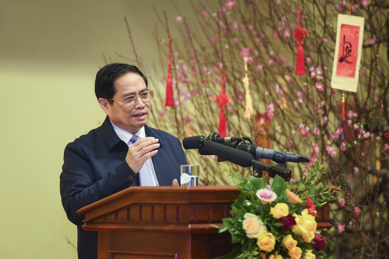nhung thanh tuu cua dat nuoc co su dong gop quan trong cua nganh ngan hang