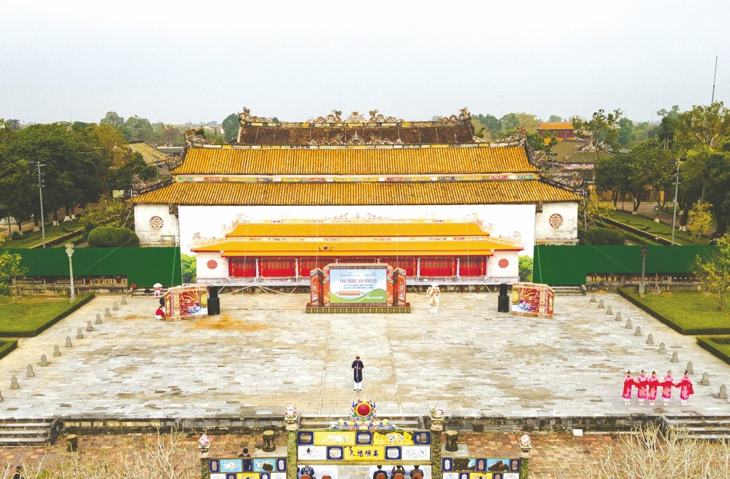 nang tam gia tri di san hue