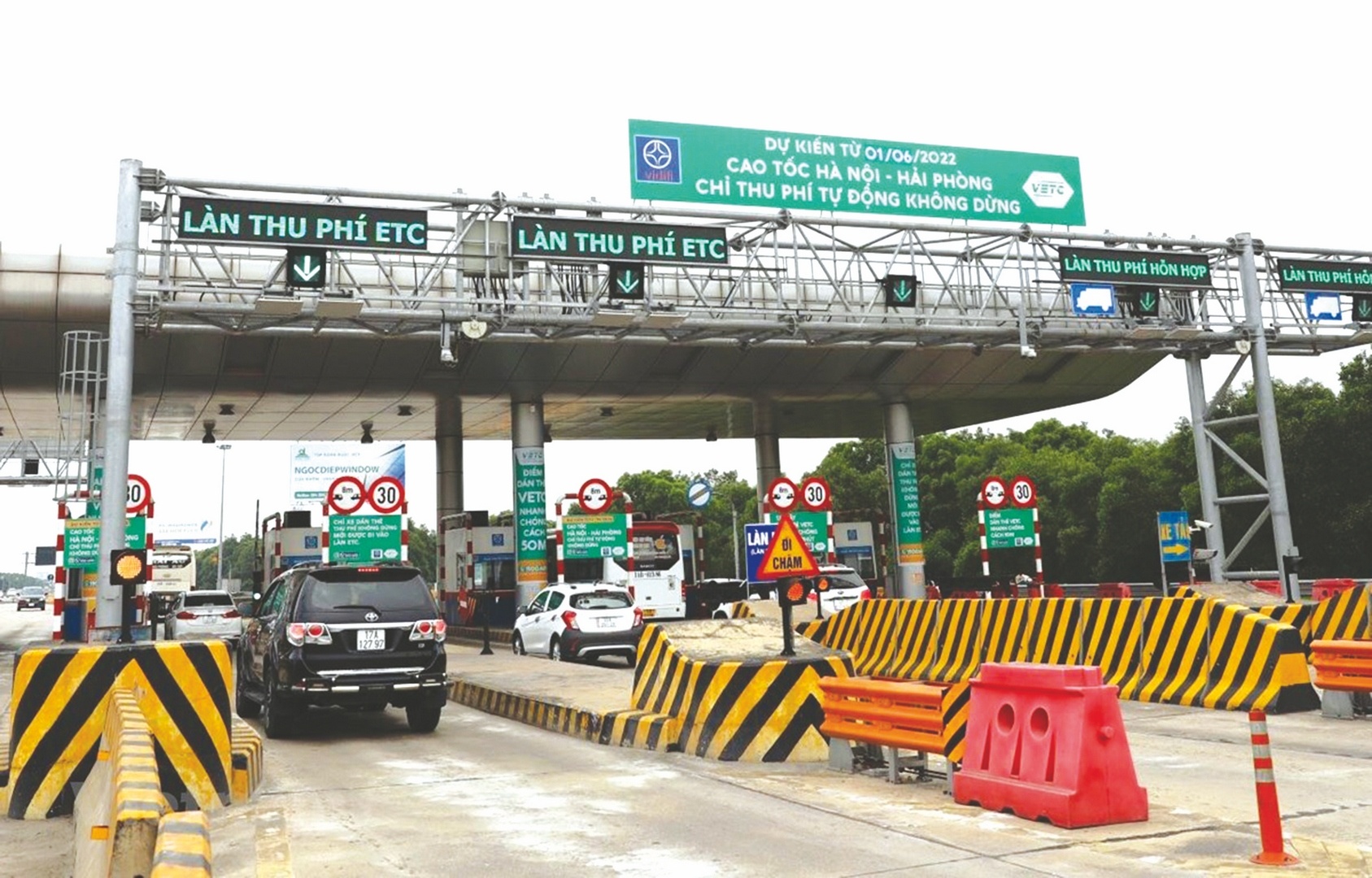 thu phi giao thong qua ve tinh co kha thi