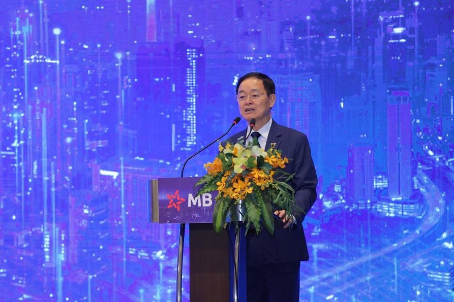 ngan hang tmcp quan doi muc tieu tro thanh doanh nghiep so tap doan tai chinh dan dau