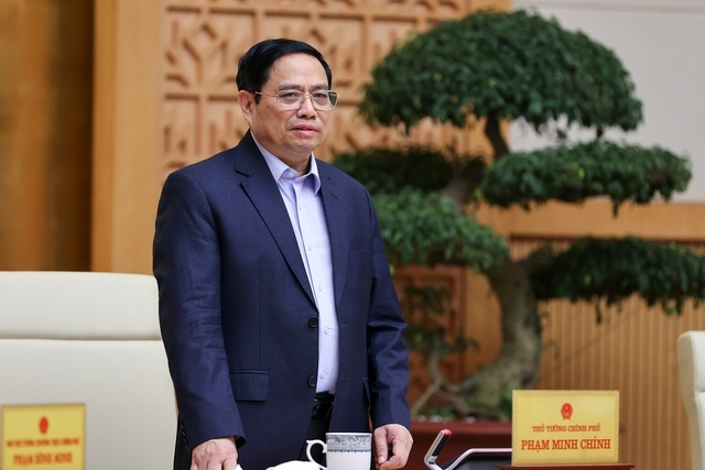 thu tuong khan truong quyet liet trien khai cac chinh sach de nguoi dan doanh nghiep duoc huong thu som huong thu that