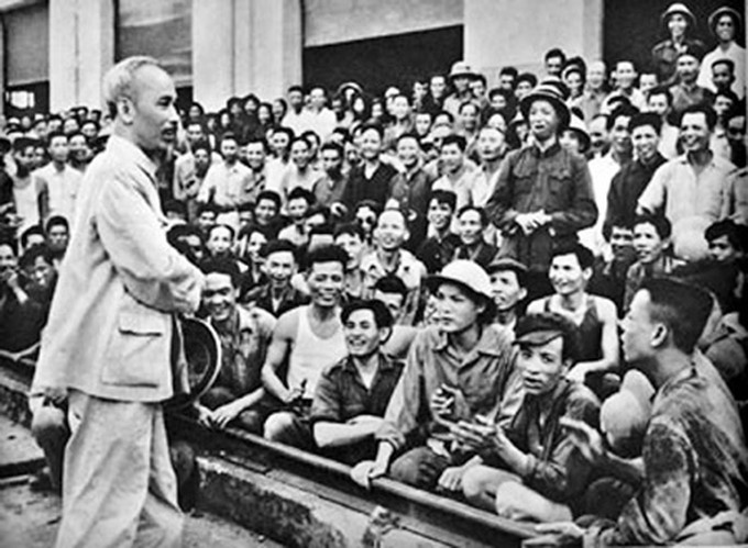 Đức và tài phải là chỉnh thể thống nhất