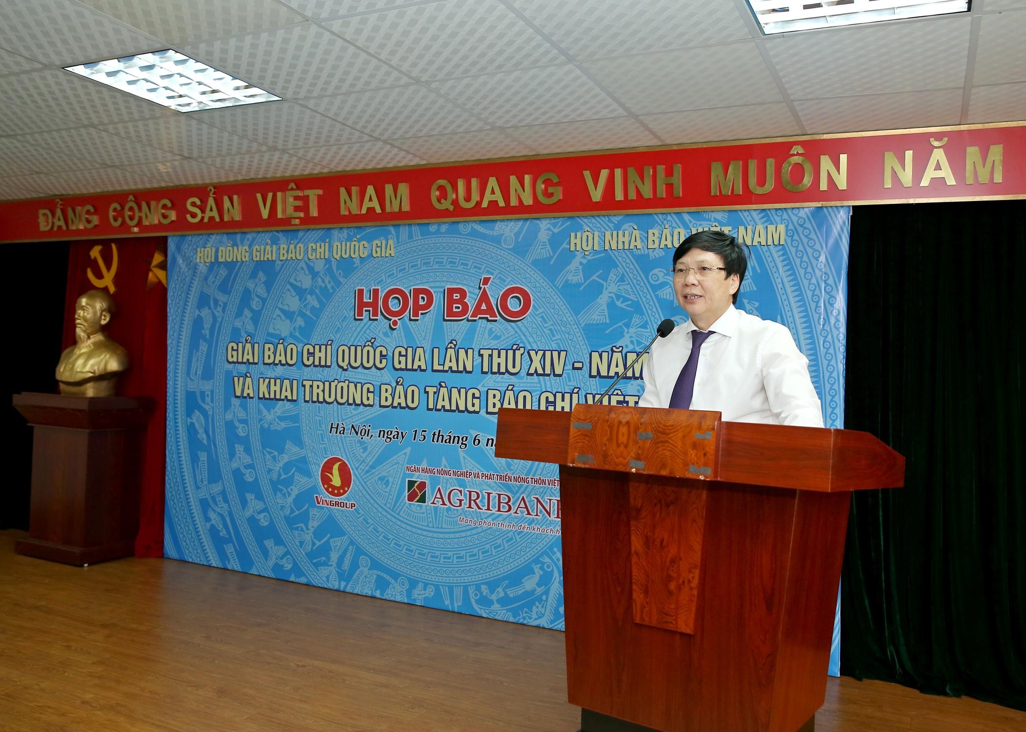 103 tac pham bao chi xuat sac dat giai bao chi quoc gia lan thu xiv