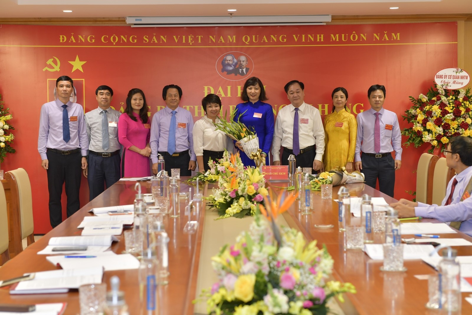 dai hoi dang bo thoi bao ngan hang nhiem ky 2020 2025 thanh cong tot dep