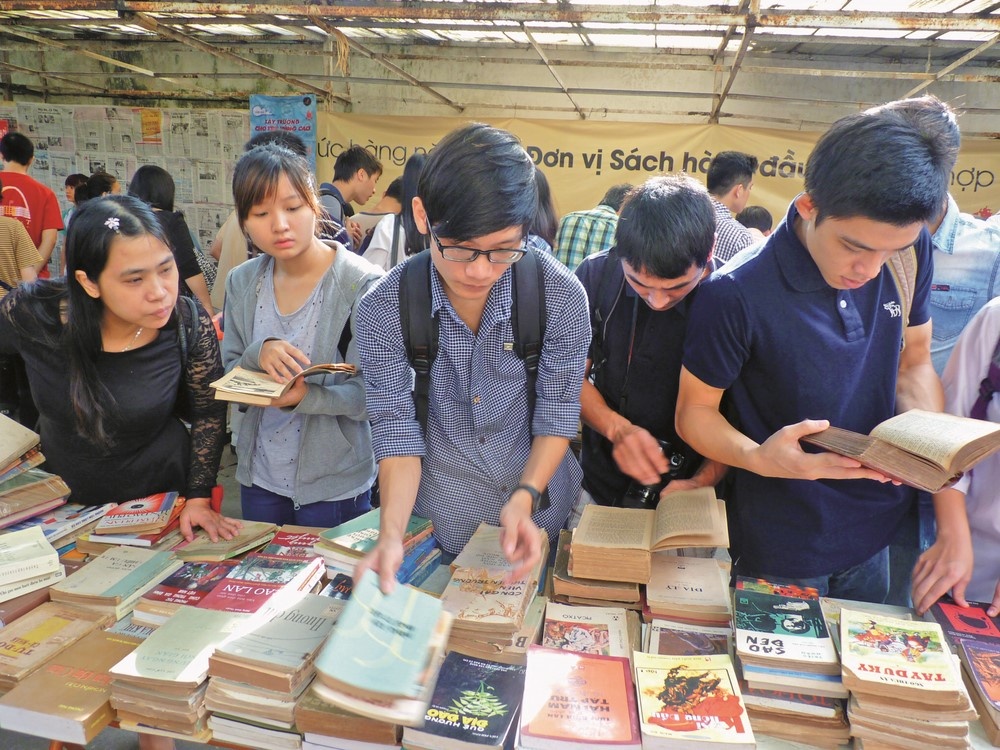 Nan giải bản quyền sách điện tử