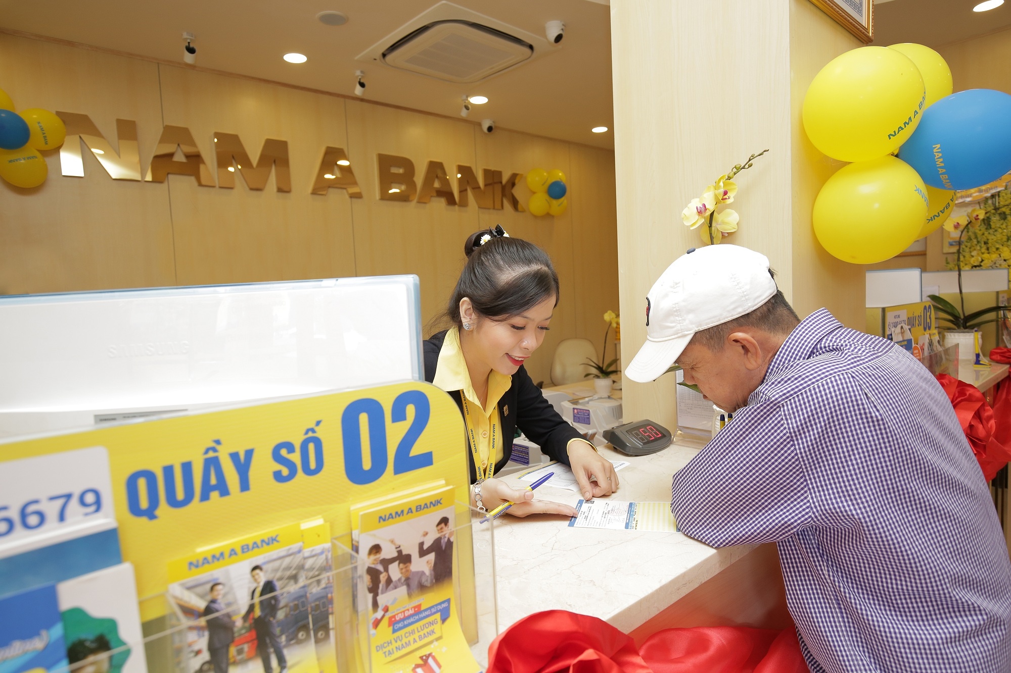 nama bank duoc noi han muc tang truong tin dung