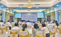Tăng cường giám sát để ổn định tài chính