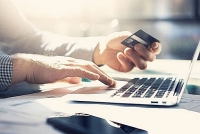 TP.HCM: Đẩy mạnh chi trả không dùng tiền mặt đối với lương hưu và bảo hiểm xã hội
