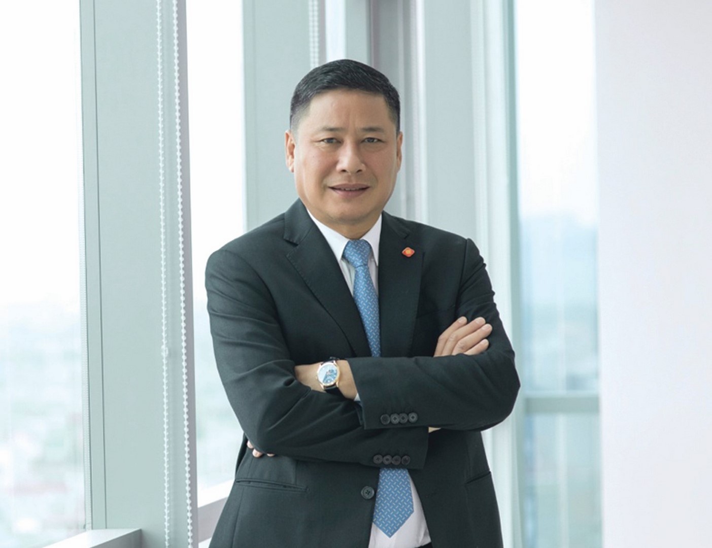 ceo tran hoai an nha quan ly doanh nghiep bao hiem xuat sac