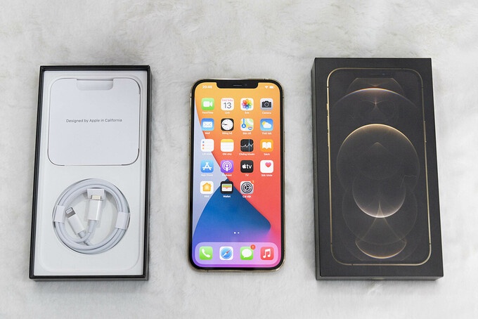 iphone 12 pro max xach tay giam gia chuc trieu dong