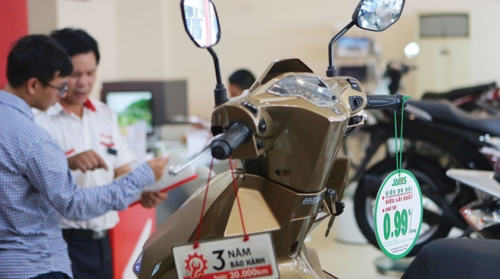 Tín dụng tiêu dùng: Mở rộng song hành với an toàn chất lượng