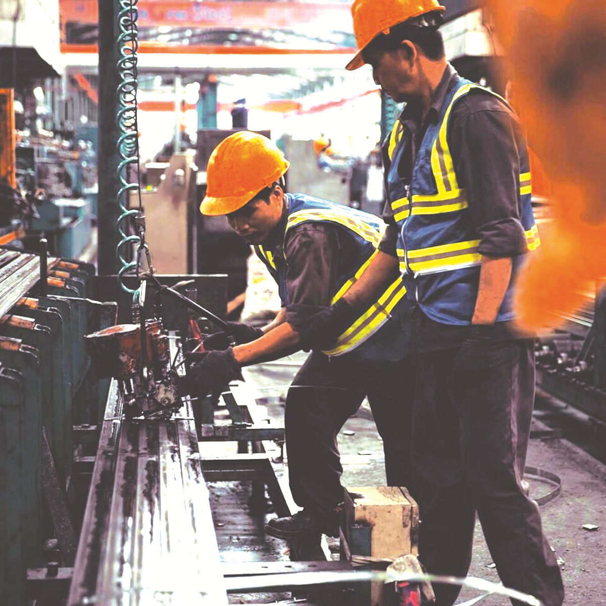 Doanh nghiệp thép điêu đứng với mức thuế “khủng”