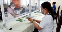 Đà Nẵng: Những khoản vay mua máy tính, thiết bị học tập trực tuyến đầu tiên đến tay hộ dân có nhu cầu