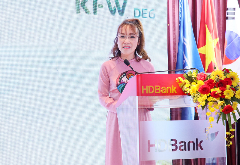 hdbank phat hanh trai phieu chuyen doi cho nha dau tu duc