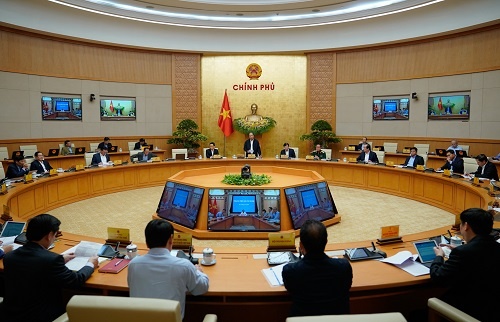 thu tuong nguyen xuan phuc ho tro tien cho nguoi dan sua nha sap do hu hong nang