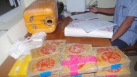 Xuất hiện lượng lớn ma túy trôi dạt vào biển miền Trung