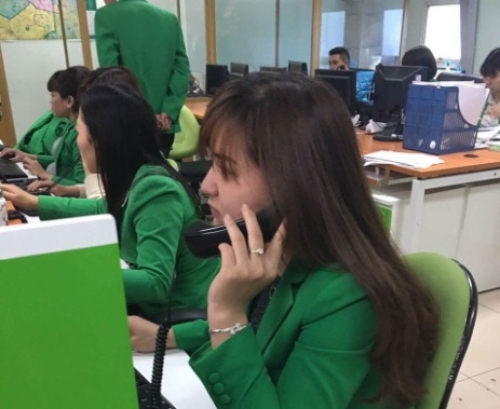 Nghề tổng đài Taxi – trăm nỗi niềm ai thấu!
