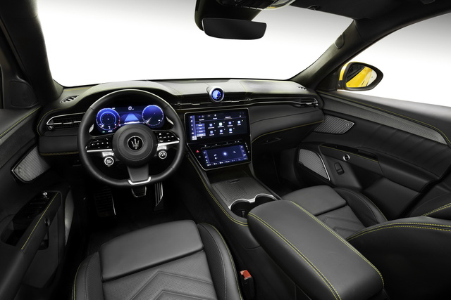 Maserati Grecale chính thức ra mắt