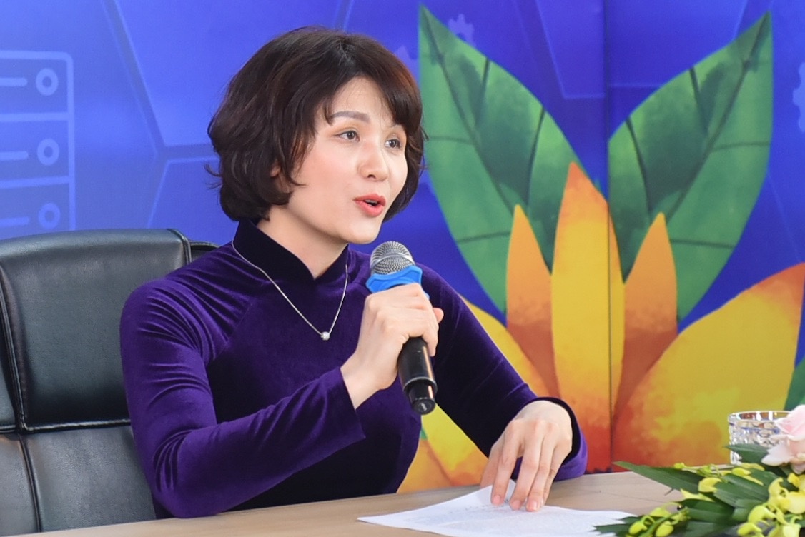 phu nu ngan hang chu dong thich nghi trong thoi dai so